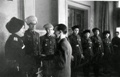 Сподвижник Гитлера Йозеф Геббельс награждает дорнских казаков за верную службу